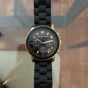 Michael Kors Black Catwalk Unisex Quartz Watch